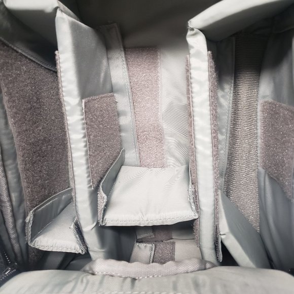 Lowepro Flipside 300 Camera bag - Picture 5 of 10